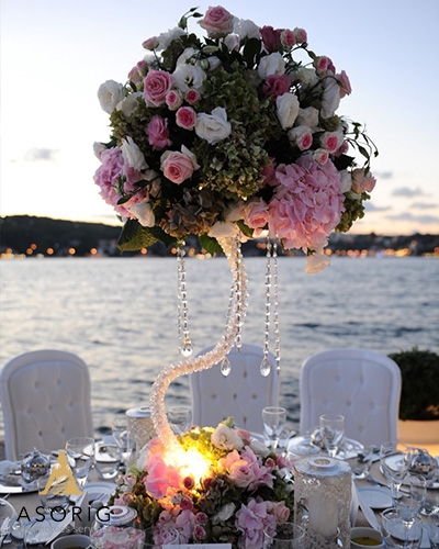طراحی-و-دیزاین-عروسی2-در-ترکیه-تشریفات-آسوریگ-میز-آرایی