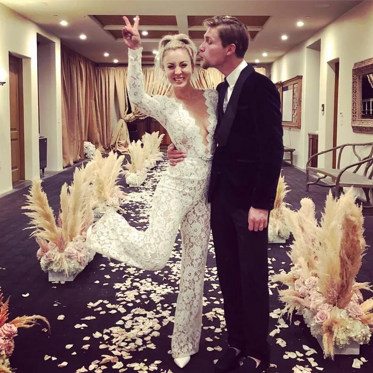 لباس عروس Kaley Cuoco تشریفات عروسی آسوریگ